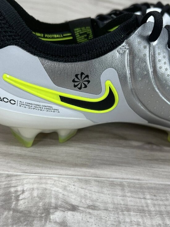 NIKE LEGEND 10 ELITE FG PRO SOCCER CLEATS METALLIC SILVER HF8980-001 Mad Voltage main image 6